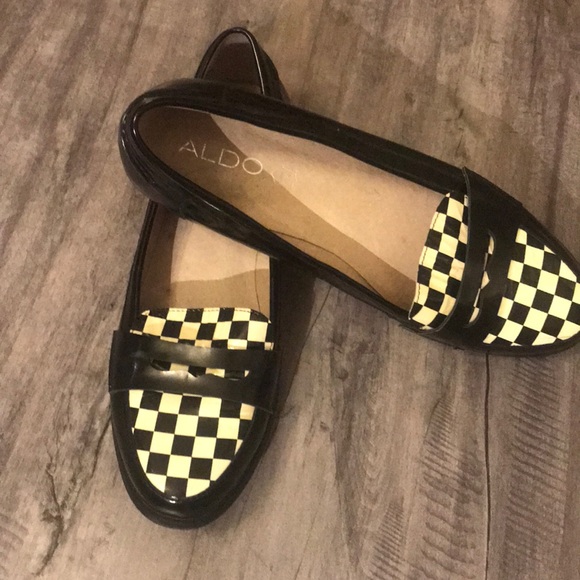 Black and white checkered Aldo loafer - Picture 2 of 2